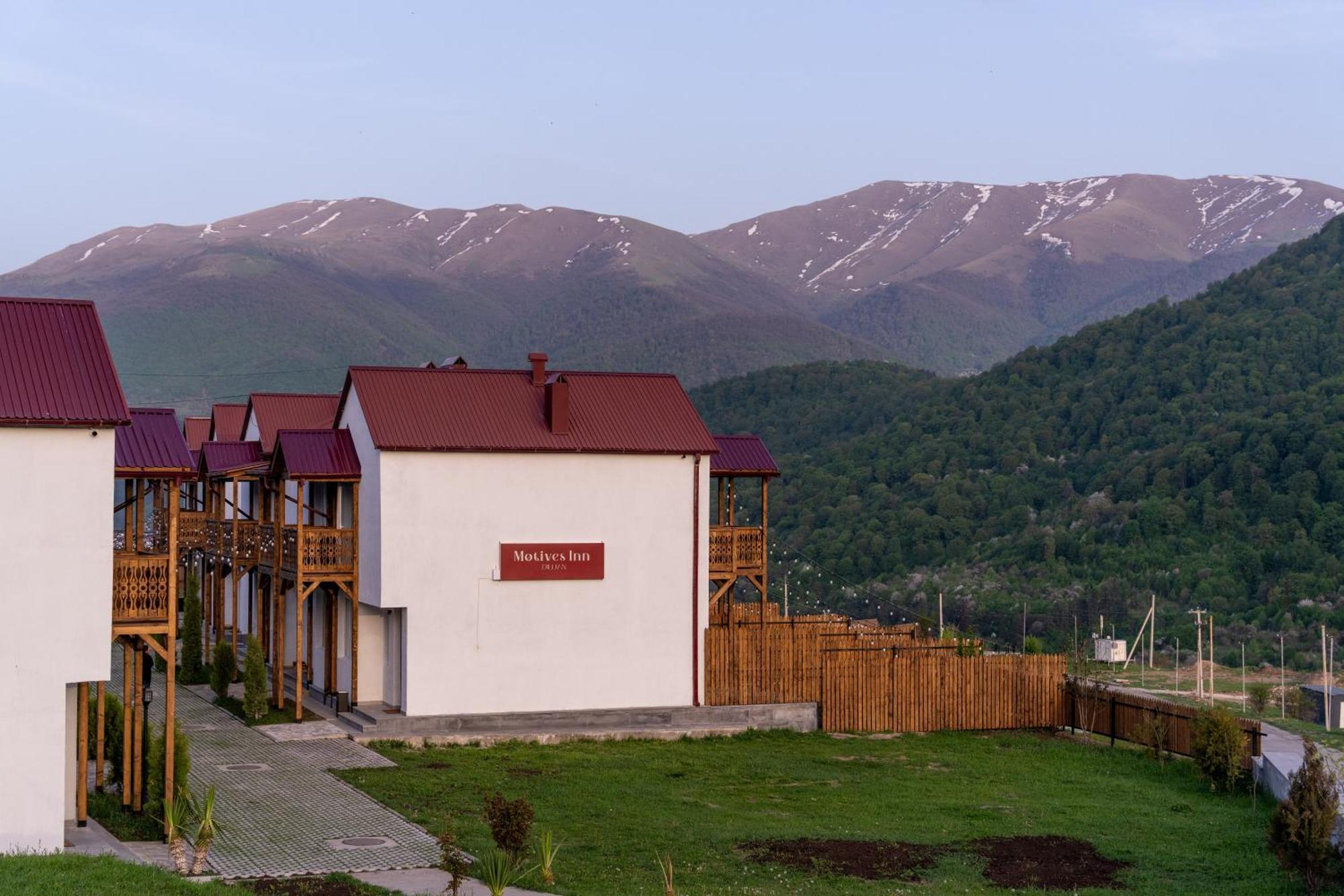Motives Inn Діліжан Екстер'єр фото